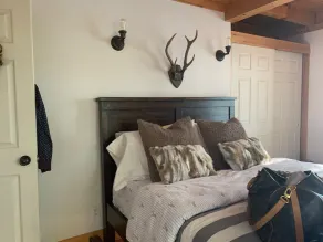 Muskoka Waterfront Retreat - Image 5