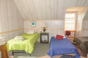 Retreat on 11 Acres for Groups with a Labyrinth, Firepit, Trails - Image 5