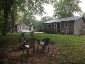 The Last Resort: cabin 1 - Image 4