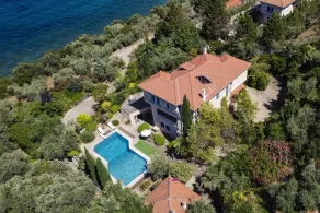 Ananda Spa Villa in Nies - Image 5