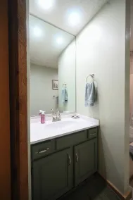 Nytt på hyresmarknaden, söt, ren uppdaterad 1 bdrm wifi promenad till pisterna - Image 4