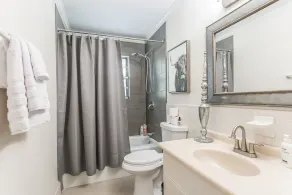 Five Oaks Farmhouse ~ Charming Country Cottage - Image 3