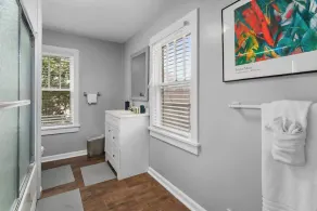 Spacious Home_5BR|Sleeps 11|Easy HWY Access - Image 3