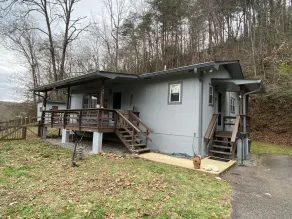Cozy Cabin Overlooking Tuckaseegee River Sylva, NC 28779 - Image 5
