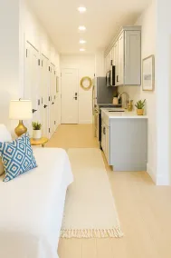 Modern 1BR 1BA Apartment - Image 5
