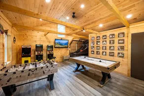 Rebecca - Cabin 1 · Lawrence`s Lakeside Cabins | `Rebecca` Charming Studio Cabin - Image 2