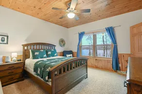 Lakeside Haus in Presque Isle - Image 4