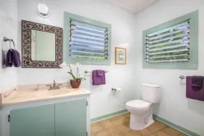 Old Style beach house on Hanalei Bay;stunning mountain view, ocean breezes - Image 3