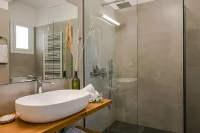 Villa Xi Sunset - Three Bedroom Villa, Sleeps 6 - Image 2