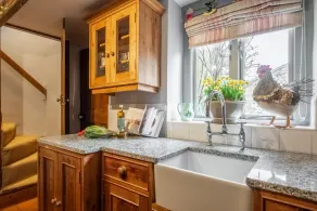 Teacup Cottage - Image 2