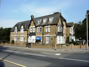 The Kirkdale Hotel - Image 2