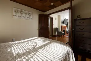 Sleeps 3 Couples or family - great for traveling nurses - Image 3
