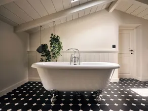 Klassische Villa mit drei Schlafzimmern und privatem Pool - Image 2