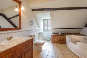 Belle maison avec piscine au coeur de la Bastide de Domme - Image 4