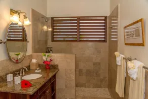 Sugar Hill Luxury villa - Image 4