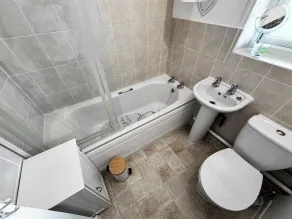 Dog Friendly Kessingland Chalet | Coastal Retreat - Image 3