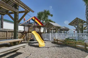 Spectaculaire et abordable haut de gamme 3 lits TH, 8 logements, Resort H / Pool, Promotions - Image 2