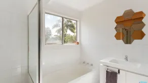 House One at Potato Point - Image 2
