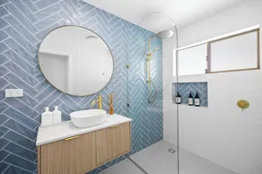 Paradise Palms Mooloolaba - Beach House - Image 3