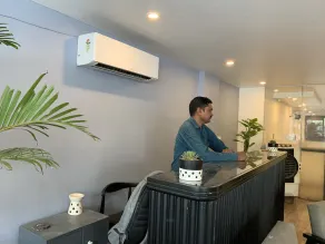 Remodeled Townhouse for Luxurious corporate stays near sector 57, Hongkong Bazar - Image 3