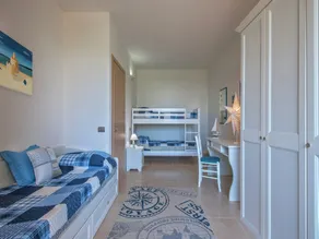 Geräumige Villa mit Pool - Image 3