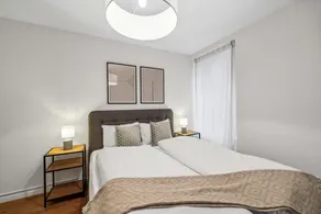 Modern 2 Bdr-flat top Location - Image 5