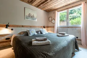 Frente al mar, villa con aire acondicionado para 10 personas, 4 dormitorios, piscina climatizada, acceso al mar - Image 4