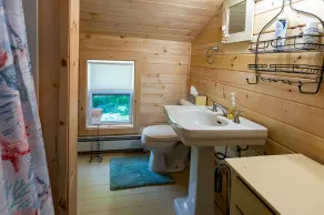 A quintessential Maine cottage experience, captivating guests of all ages - Image 2