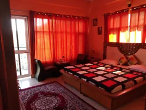 Love Kush Cottage - Image 5