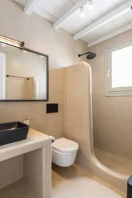 Renovated Luxury Oceanview Villa with Pool in Mykonos - Image 4
