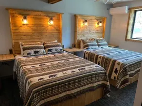 Fall Trailside Hotel 102: Sleeps 2, 1BR 1BA Grill Laurel Highlands - Image 4