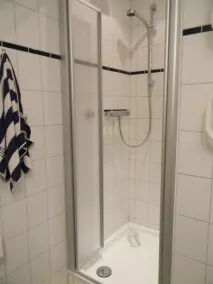 Bela casa sueca com lareira - Image 3