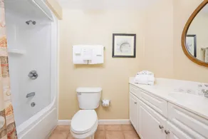 En af de mest populære udsigter i bygningen! 3 BR 3. 5 BA! På bugten! - Image 5