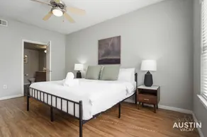 King Beds and Memory Foam Sleeper in Vibrant ATX Apt - Image 5