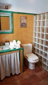 Self catering Cortijo Alnarache for 8 people - Image 5