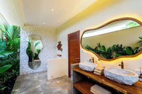 Villa Aldona by Pertama Stay - Image 3