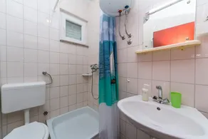 Cómodo apartamento con una terraza Podaca, Makarska (A-516-a) - Image 3