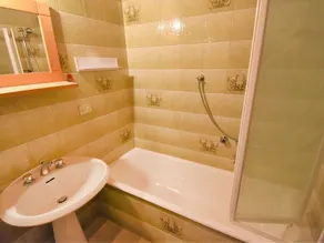 Beautiful apartment for 4 people with WIFI, TV, terrace and pets allowed - Image 3