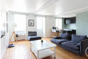 Apartment in the center of town with parking - Image 5