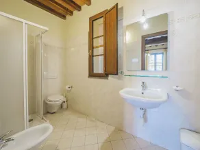 Accogliente appartamento per 7 persone con piscina, A/C, WIFI, TV e patio - Image 4