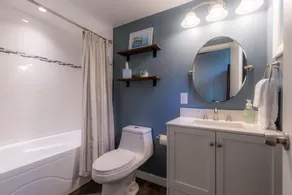 Ski Chalet-Style Home with Hot Tub Spa, Eastman Community - Image 5