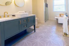 Grand La Chambre in CWE 5BR 4BA ABODEbucks - Image 4