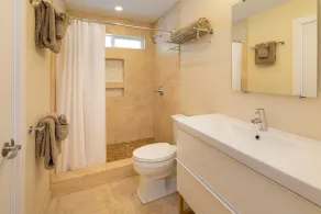 ★ Amazing ★ Kailua Bliss Beach House ★ Pool! Game Room! 1 House from the Beach - Image 3