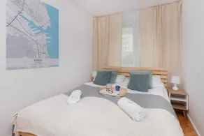 Geräumiges Apartment | Arbeitsbereich und Balkon - Image 4