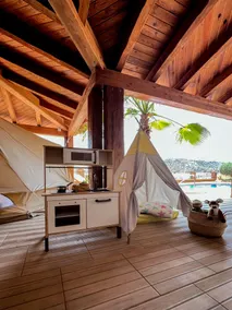 Glamping near the beach in Rincón de la Victoria - Image 3