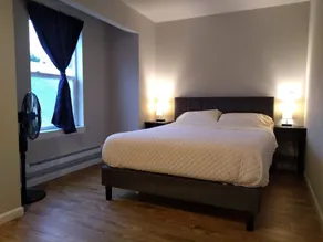 ✥ Memory Foam Bed, Memory Foam Beds & Smart TV - Image 3