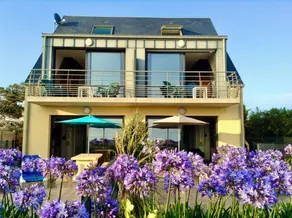FRONTE MARE, vista mare mozzafiato a 180°sull'isola di Jersey,parcheggio privato - Image 3