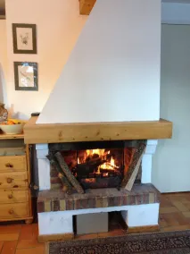 Charmerende fritliggende alpine hytte 6 sovepladser med pejs - Image 2
