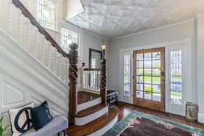 Beautifully Modern Victorian, PERFECT Location in Asbury Park - Image 2