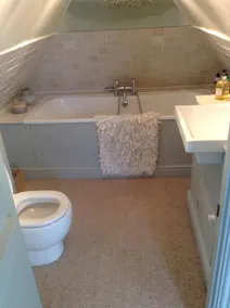 Studio in mature English gardens in an area of outstanding natural beauty - Image 2